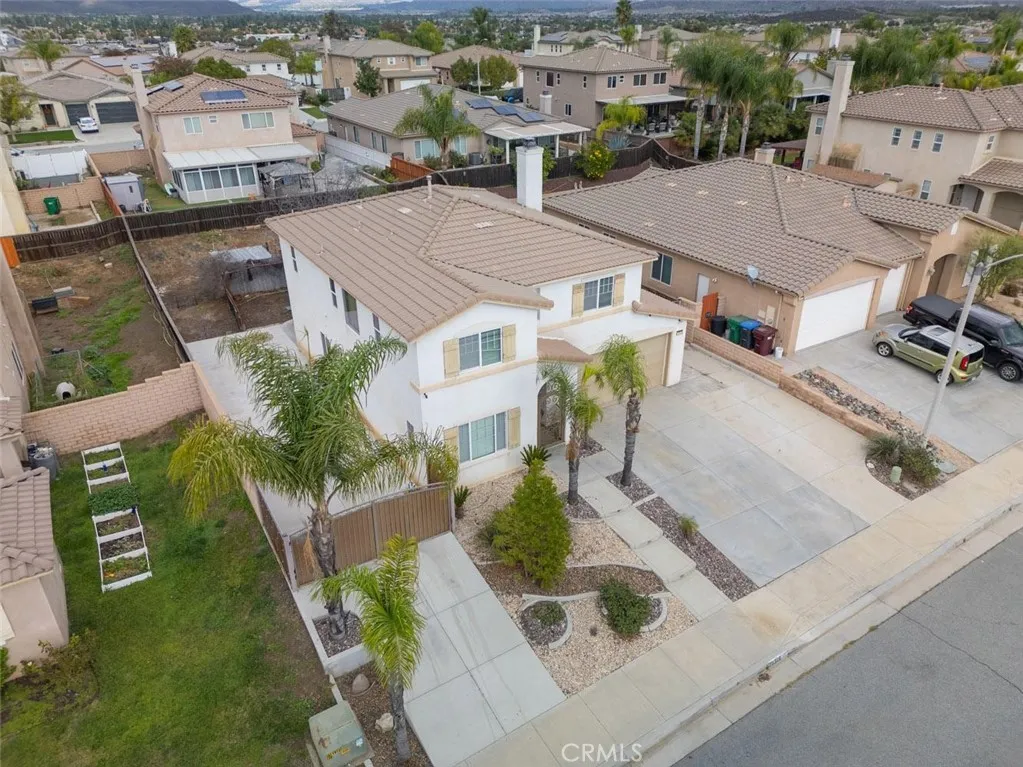 28308 Parkdale Lane, Menifee, California 92584 home-pic-38